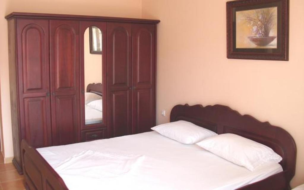 Di Vincenzo Inn Ulcinj Eksteriør bilde